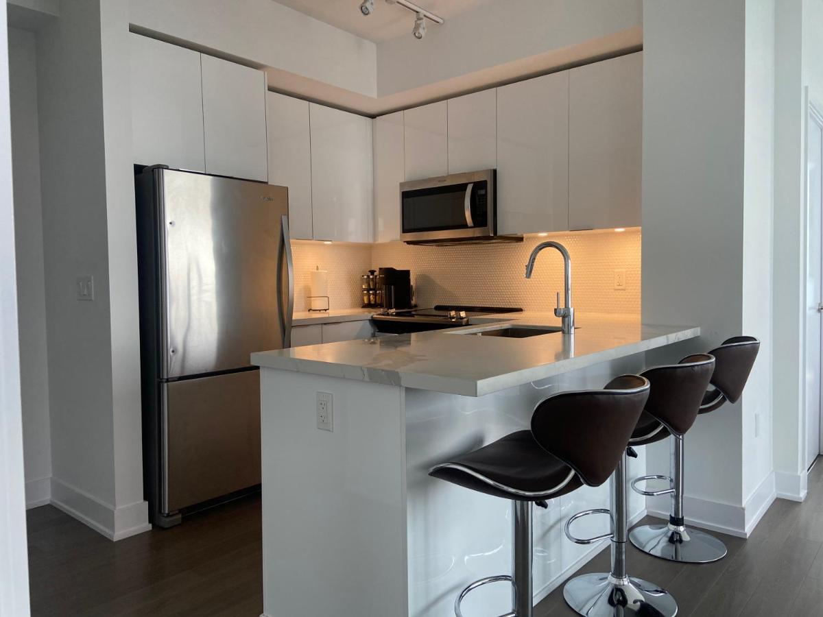1 Bedroom Waterfront Condo Toronto Exterior foto